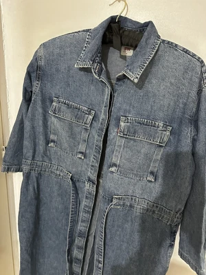 £10 • Buy Levi Shirt Dress 