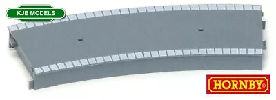 OO Gauge Hornby R462 1x Plastic Curved Platform (Large Radius) • £5.49