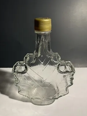 500 Ml Glass Canadian Maple Leaf Bottle Gold Cap • $12