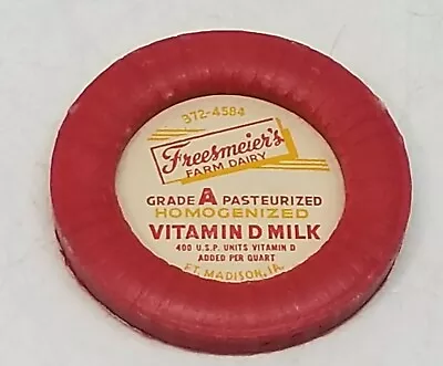 Vintage Freesmeier’s Farm Dairy Ft. Madison IA 2” Milk Cap 372-4584 • $12.99