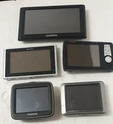 5x TomTom Garmin And NavMan Gps Sat Nav Devices Lot ** FOR PARTS ** • £22.95