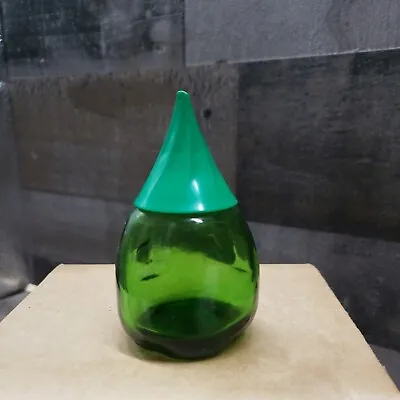 Vintage McCormick Spice Garlic Juice Empty Green Glass Bottle Twist Lid  • $21.86