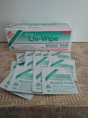 $3.25 • Buy 25 X Isopropyl Alcohol Wipes / Swabs, Large 65mm X 56mm Free Postage