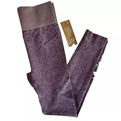 Liv Outdoor NEW Purple Aztec-Print Powderline Seamless Leggings Women's Small • $19.99