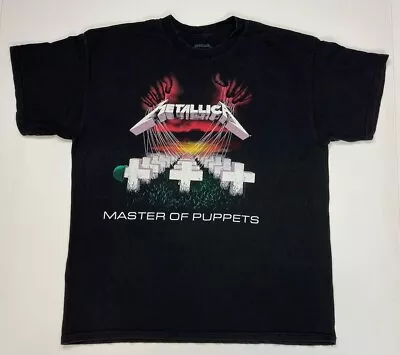 Metallica Master Of Puppets Graphic T-shirt Men XL Short Sleeve Band Music • $19.95