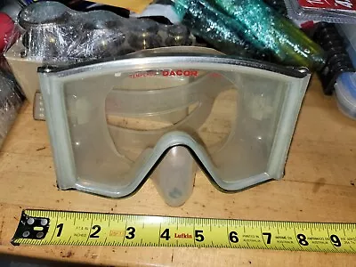 Vintage Dacor Scuba Diving Mask Wrap Around Tempered Glass Stainless Diving • $14.99