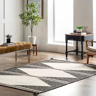 NuLOOM Chasen Cotton And Wool Flatweave Diamond Tassel Area Rug In Ivory • $237.81