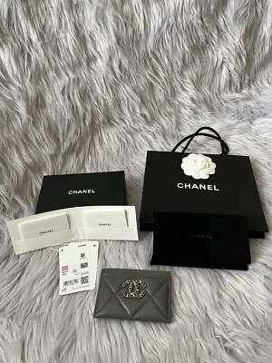 $700 • Buy CHANEL 19 CC Grey Leather Card Holder 22A, NWT Authentic With Box