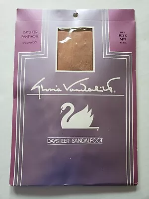 Vtg NEW Gloria Vanderbilt Daysheer Pantyhose Sandalfoot Size C Beige • $6