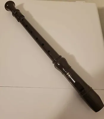 Yamaha 12  Recorder W/ Baroque Fingering • $25