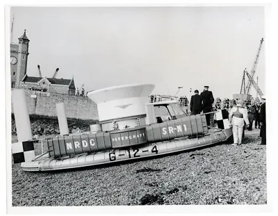 1959 British Hovercraft NRDC SR-N1 Flying Saucer At Dover Original News Photo • $33.99