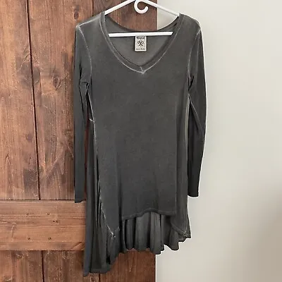 Vocal Tunic Womens Small Gray Lagenlook Grunge Fairy Goth Top Blouse • $15.99