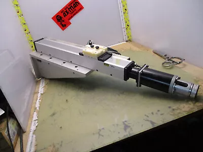 Parker 802-6682b Linear Actuator Stage Es22b-dnr10-ec Motor W/ Bracket [0-A.5] • $500