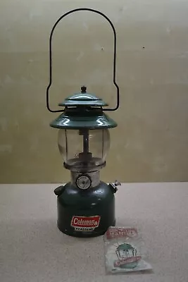 Vintage Coleman Model 201 Kerosene  Lantern & 2 Mantles Lamp Made In Usa 1981 • $170