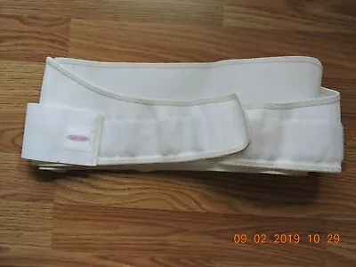 Gabrialla Breathable Maternity Belt Support White Size Up To 40  • $6.99