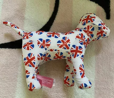 Victoria's Secret Pink Collectible Display London UK Flag Hearts Rare Mini Dog • $104.99