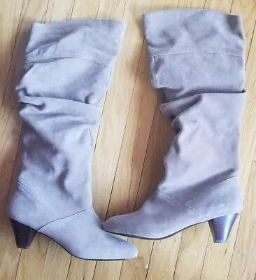 Womens Victoria's Secret Colin Stuart Suede Kitten Heel Scrunch Boots 9 Taupe • $59.99