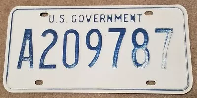 1971 U.s. Government Embossed License Plate • $23.16