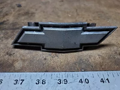 $59.97 • Buy (1) 1973 Chevrolet Bowtie Chevelle Malibu Grille Emblem Gm 325299 Vintage
