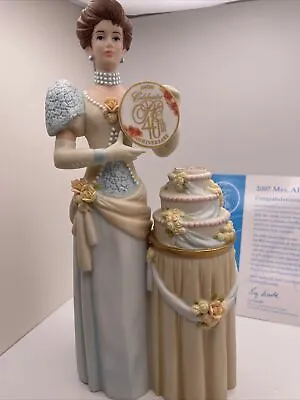 Avon Presidents Club Mrs. Albee Award 2007 Porcelain Figurine 40th Anniversary • $15.99