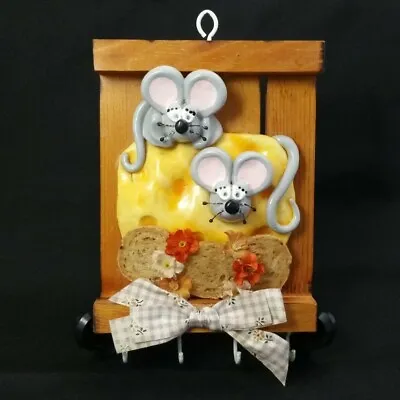 Mouse Wall Plaque Key Holder Mice Cheese Country Kitsch  • $11.95