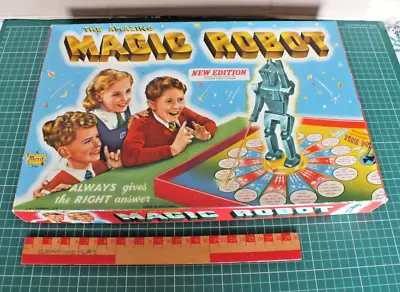 VINTAGE AMAZING MAGIC ROBOT BOARD GAME MERIT TOY 1950's • £22