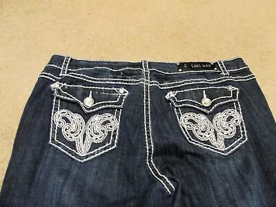 Women's LA Idol Sz. 19 Embellished Jeans 38-32 Tag 41-34 • $15