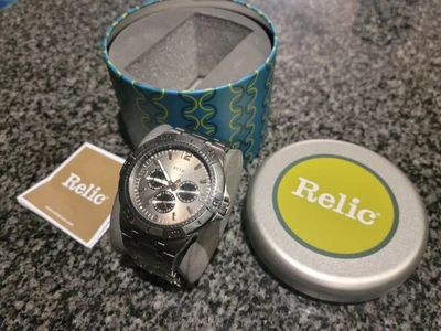 $25 • Buy Relic Watch