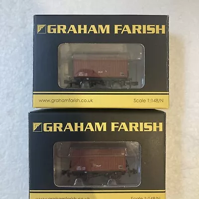 Graham Farish N Scale 2x 12T  Ventilated Fruit Vans (E& L) New  Boxed & Unused • £17