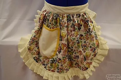 RETRO VINTAGE 50s STYLE HALF APRON / PINNY - SUMMER FRUITS On CREAM • £19.99