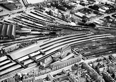 ABERDEEN JOINT RAILWAY STATION ABERDEENSHIRE. C1950 AERIAL PHOTO 10 X 8 • £6.90