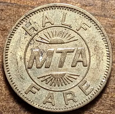 Des Moines Iowa IA Metropolitan Transit Authority MTA Half Fare Transit Token • $5.09