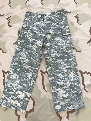 Gore-tex Pants Acu Trousers Cold Weather Ucp Camo Nsn 8415-01-526-9053 Small • $69.95