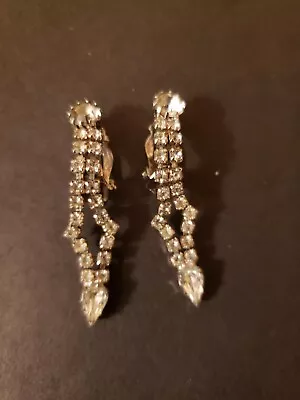 Vintage White Rhinestone Dangle Clip On Earrings • $6.50