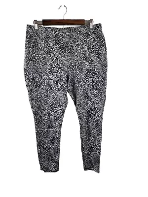 Chicos Animal Print Leggings Women Size 2R (US 12) Mid Rise • $20