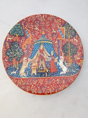 LIMOGES Collector's Plate La Dame A La Licorne 1977 • $19.99