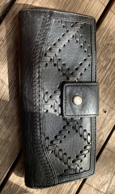 $25 • Buy Oroton Black Leather Long Wallet  Great Used Condition