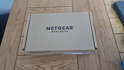 8 Port NETGEAR GS110TP-300EUS Gigabit Ethernet Smart Managed Pro Switch 8x GbE • £78.90