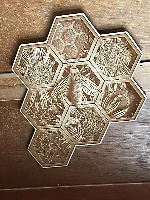 Very Detailed Pyrography Queen Bee Honeycomb Wood Wall Hanging Or Other Use - • $14.99