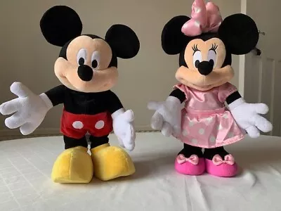 Disney Store Singing And Dancing Mickey And Minnie Mouse - Read Description   • £9