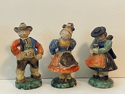 $50 • Buy 3 Old Goldscheider Austria Figurines 2 Ladies 1 Man Pottery Terracotta