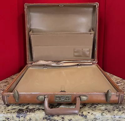 Vintage Samsonite Classic Tan Hard Shell Brief Case With Key Lock (No Key) • $15