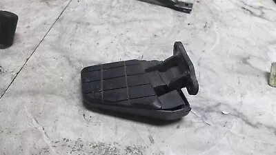 97 Honda PC800 PC 800 Pacific Coast Rear Back Right Foot Peg Rest  • $1.25