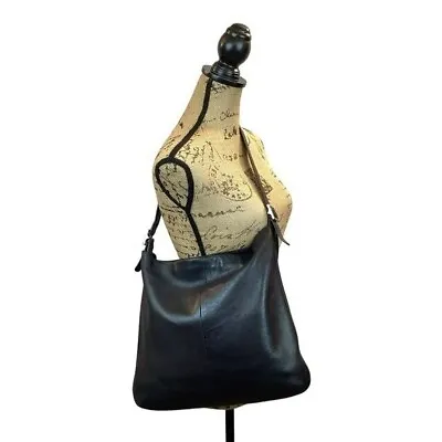 Vintage COACH Slim Legacy Leather Shoulder Bag Black LOD-9406 • $115