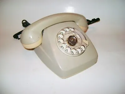 Vintage Ost Germany Rotary Dialer Telephone VEF  (1960-70) • $39.99