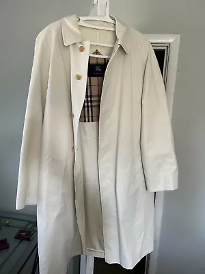 Burberry Trench Rain Coat Men 42 Ivory • $75