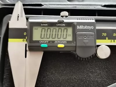 Mitutoyo Japa 500-197-30 200mm/0-8  Absolute Digital Digimatic Vernier Caliper • $79.69