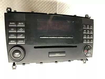 2005 MERCEDES-BENZ Command Non-Navigation GPS Radio CD Player OEM (214) • $129.99