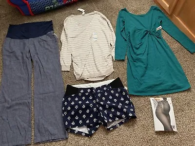 Lot Of Maternity Clothes Size M Brand New With Tags H&M Old Navy • $30