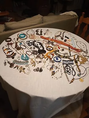 Vintage To Modern Jewelry Lot. • $7.42